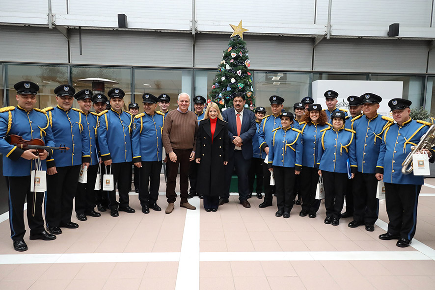 Πρόεδρος της Βουλής: Κάλαντα Χριστουγέννων από τη Φιλαρμονική της ΕΛΔΥΚ, τη φιλαρμονική ορχήστρα της Αστυνομίας Κύπρου και τη χορωδία της Σχολής Κωφών - 23/12/2022